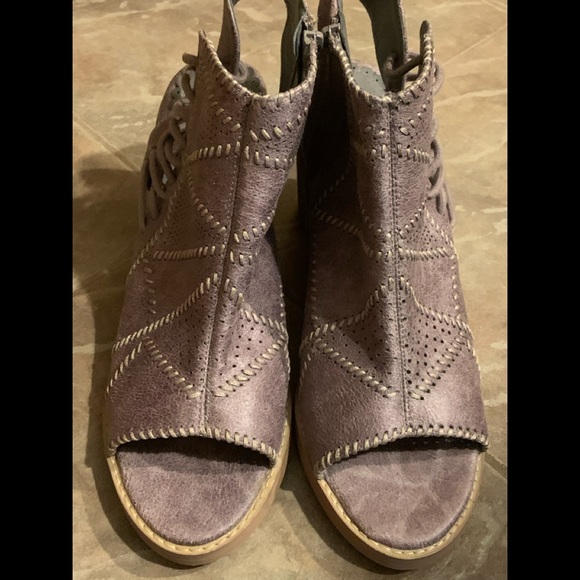 Not Rated Sandals - Not Rated Block Heel Sandal | New without box! - Picture 5 of 11